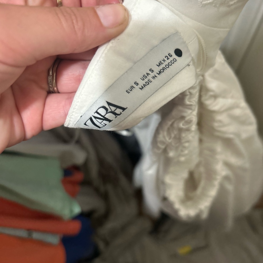 Zara Ivory Embroidered Dress - Picture 4 of 4